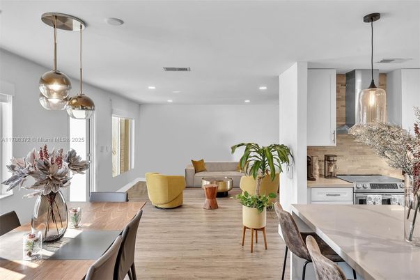 Dining room, Interior, Kitchen, Living room, Pendant Lights, Recessed Lighting, Wood Texture Flooring