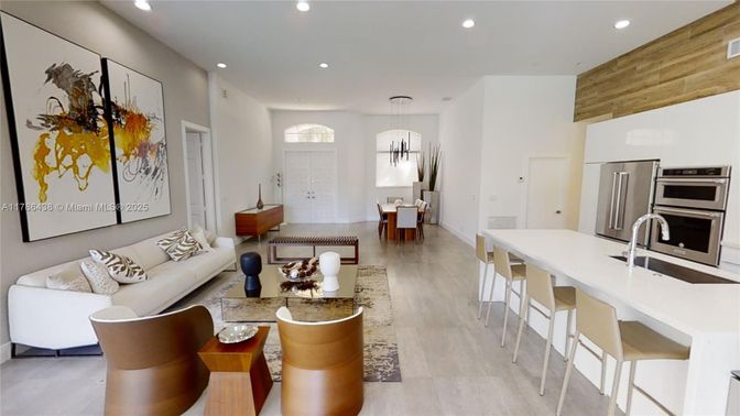 Dining room, Interior, Kitchen, Living room, Pendant Lights, Recessed Lighting, Stainless Steel Appliances, Wood Texture Flooring