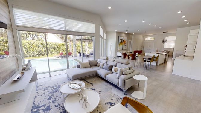 Dining room, Interior, Living room, Pendant Lights, Recessed Lighting