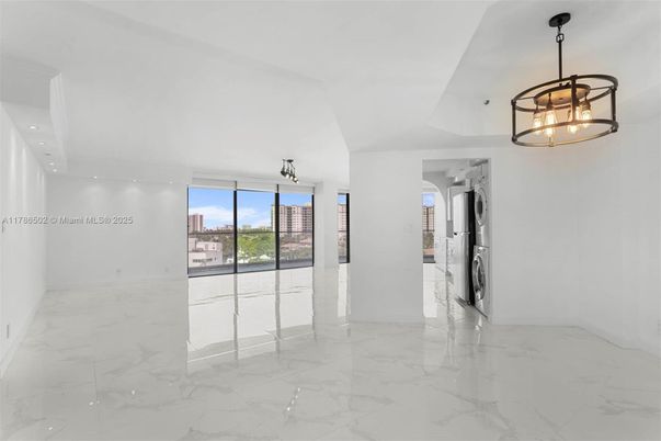 Empty room, Interior, Marble, Pendant Lights, Recessed Lighting