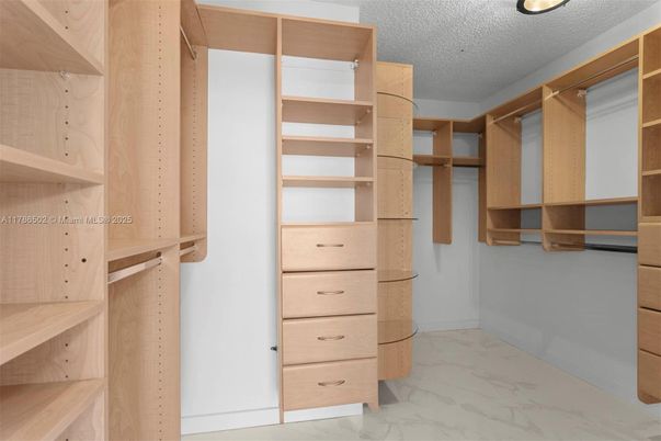 Interior, Marble, Walk-in Closets