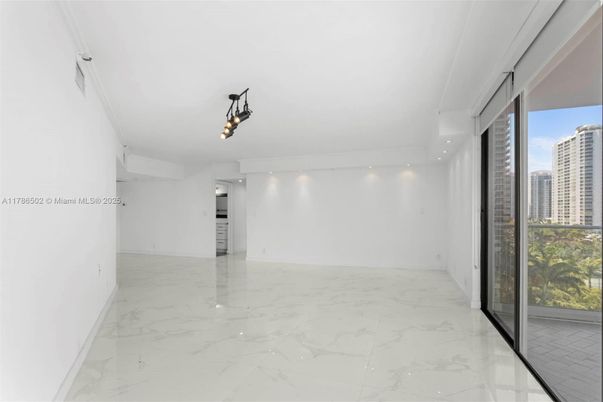 Empty room, Interior, Marble