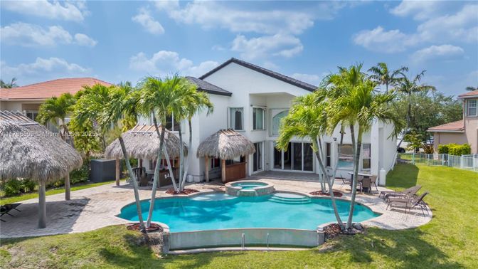 Backyard, Exterior, Pool