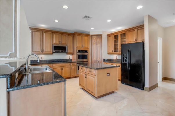 Interior, Kitchen, Recessed Lighting