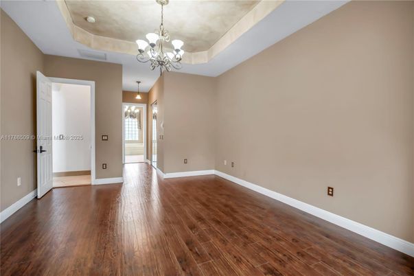 Chandelier, Empty room, Interior, Wood Texture Flooring