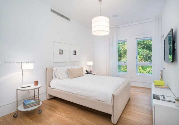 Bedroom, Interior, Pendant Lights, Wood Texture Flooring