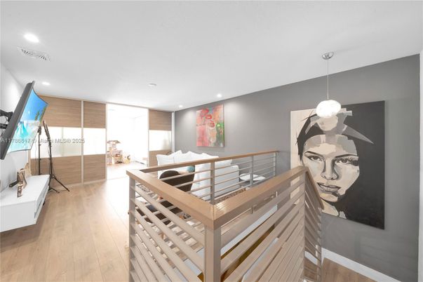 Interior, Pendant Lights, Recessed Lighting, Wood Texture Flooring