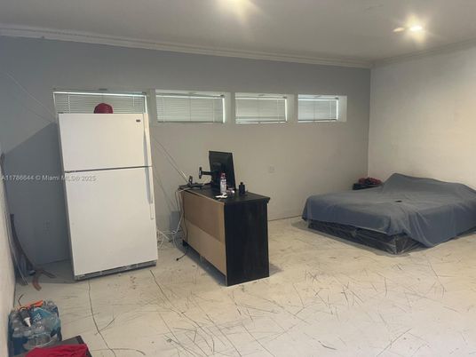 Bedroom, Interior, Marble, Recessed Lighting