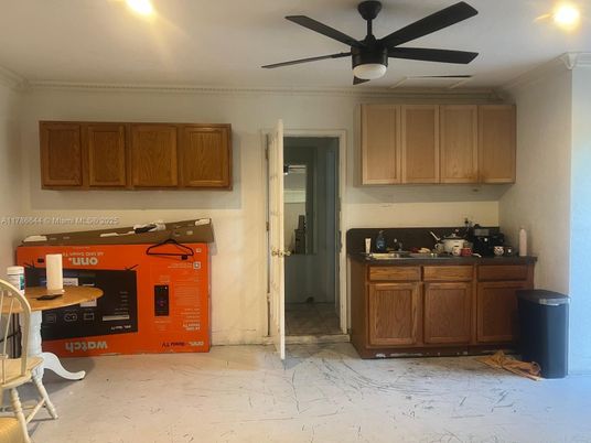 Interior, Marble, Recessed Lighting