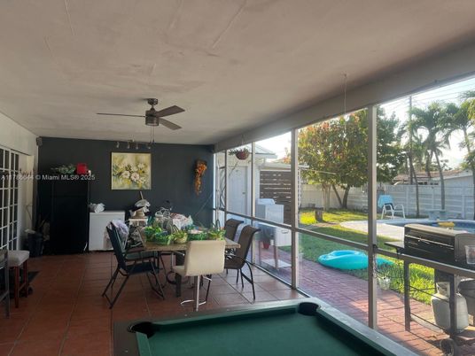 Dining room, Interior, Sun Room