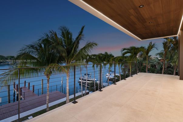 Exterior, Lake, Water