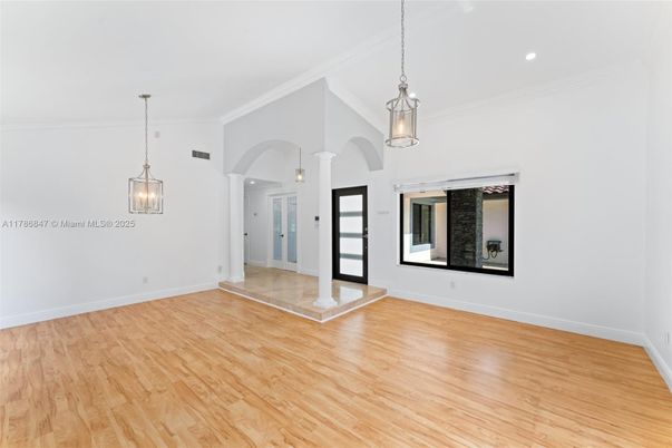 Empty room, Interior, Pendant Lights, Recessed Lighting, Wood Texture Flooring