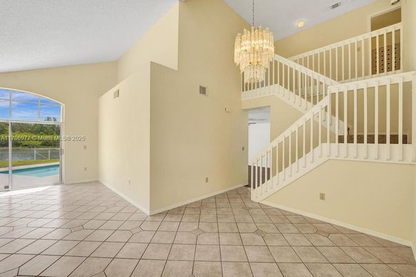 Chandelier, Empty room, Interior, Recessed Lighting