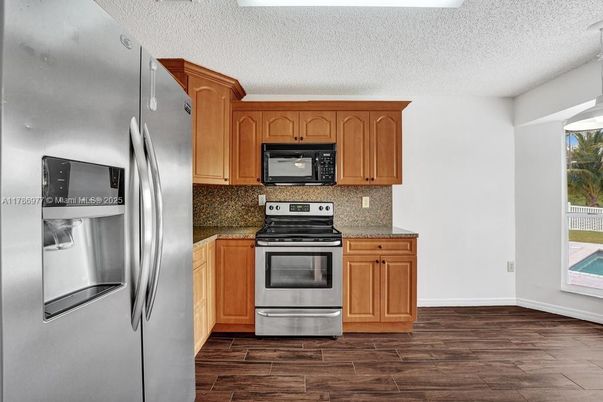 Interior, Kitchen, Stainless Steel Appliances, Wood Texture Flooring