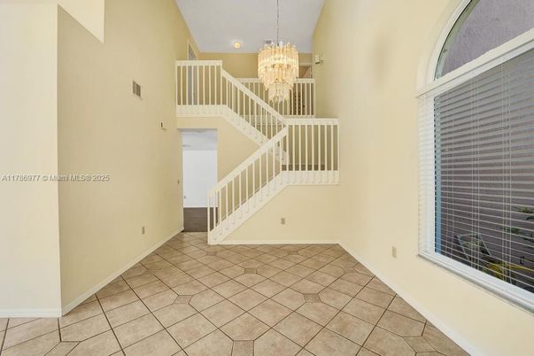 Chandelier, Interior, Recessed Lighting