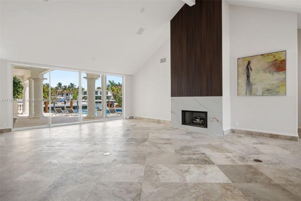 Empty room, Fireplace, Interior