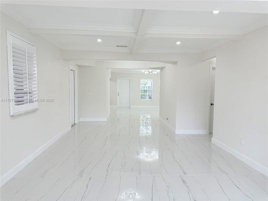 Empty room, Interior, Marble, Recessed Lighting