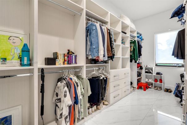 Interior, Marble, Walk-in Closets