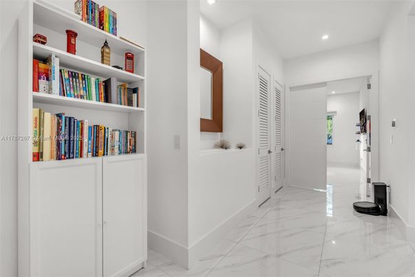 Interior, Marble, Recessed Lighting