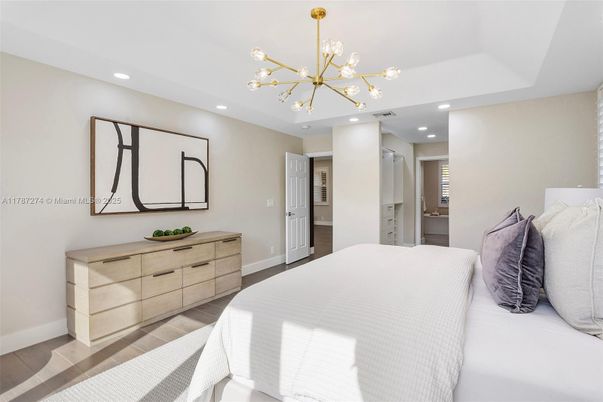 Bedroom, Interior, Pendant Lights, Recessed Lighting, Wood Texture Flooring