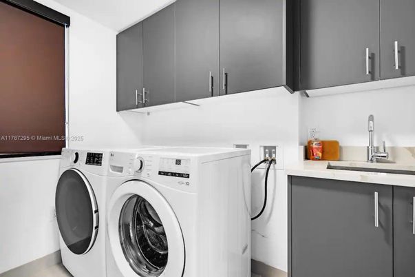 Interior, Washer