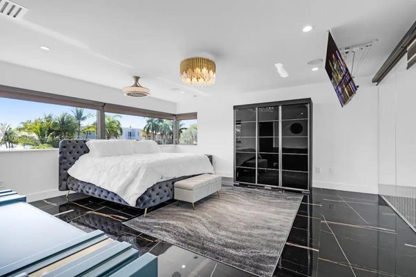 Bedroom, Interior, Recessed Lighting