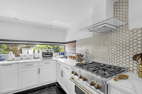 Interior, Kitchen, Stainless Steel Appliances