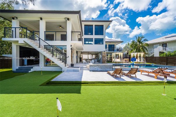 Backyard, Exterior, Pool