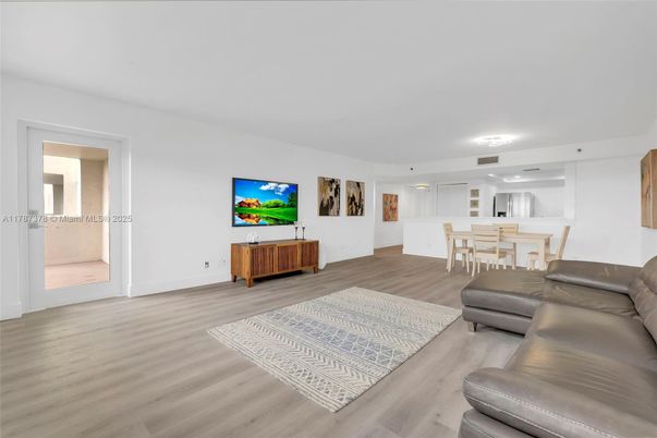 Dining room, Interior, Living room, Recessed Lighting, Wood Texture Flooring