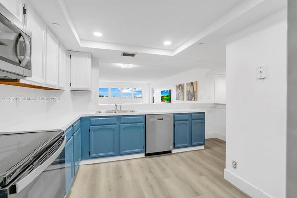 Interior, Kitchen, Recessed Lighting, Wood Texture Flooring