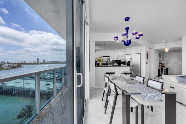 Chandelier, Dining room, Interior, Kitchen, Marble, Pendant Lights, Stainless Steel Appliances, Water