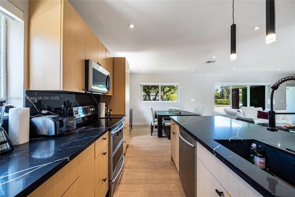 Dining room, Interior, Kitchen, Recessed Lighting, Stainless Steel Appliances, Wood Texture Flooring
