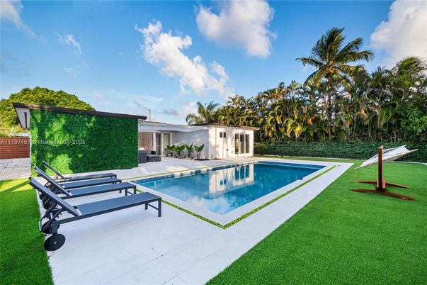 Backyard, Exterior, Pool