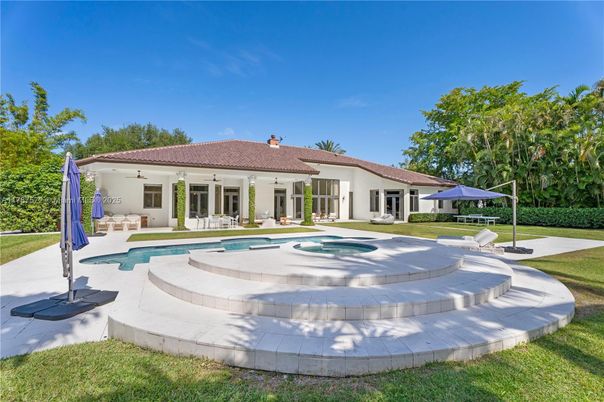 Backyard, Exterior, Pool