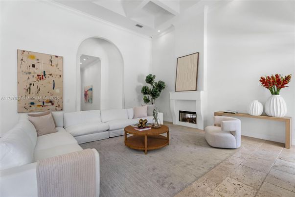 Fireplace, Interior, Living room, Recessed Lighting