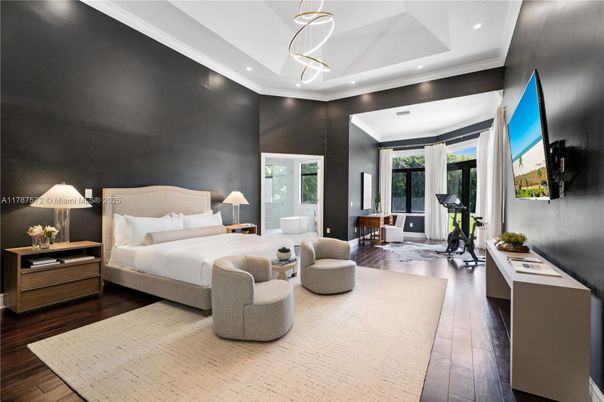 Bedroom, Fitness Equipment, Interior, Recessed Lighting, Wood Texture Flooring