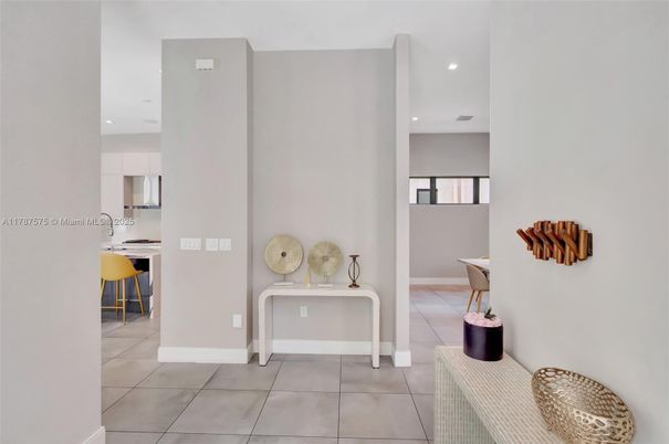 Interior, Kitchen, Recessed Lighting