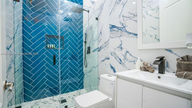 Bathroom, Glass Shower, Interior