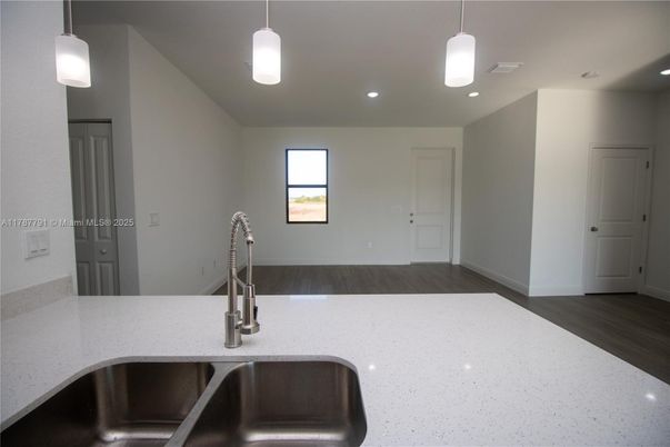 Interior, Pendant Lights, Recessed Lighting, Wood Texture Flooring