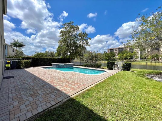 Backyard, Exterior, Pool