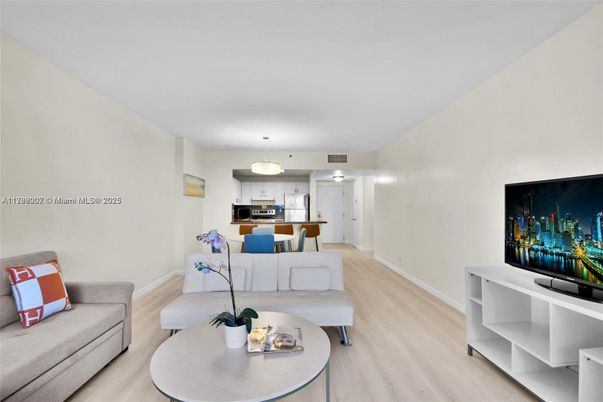 Interior, Kitchen, Living room, Pendant Lights, Stainless Steel Appliances, Wood Texture Flooring