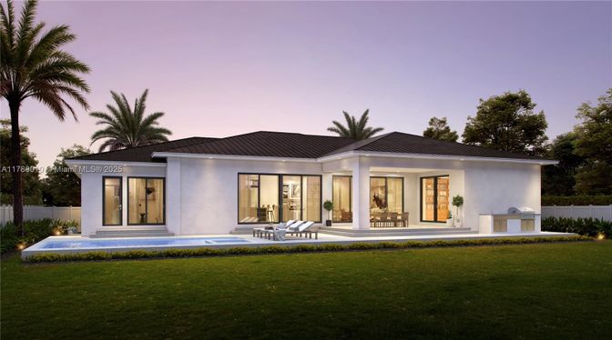 Backyard, Exterior, Facade, Modern