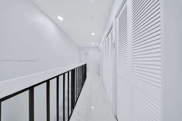 Interior, Marble, Recessed Lighting