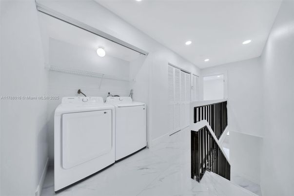 Interior, Marble, Recessed Lighting, Utility Closets, Washer