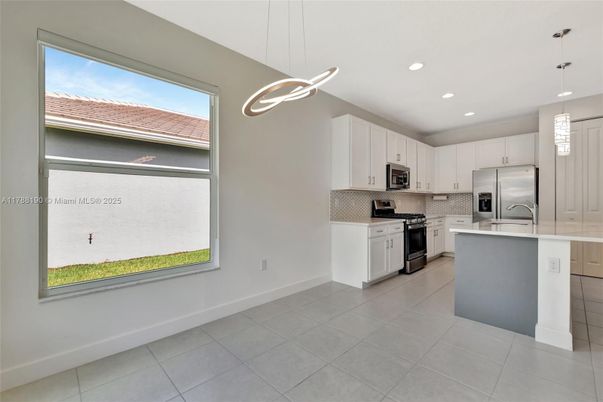 Interior, Kitchen, Pendant Lights, Recessed Lighting, Stainless Steel Appliances