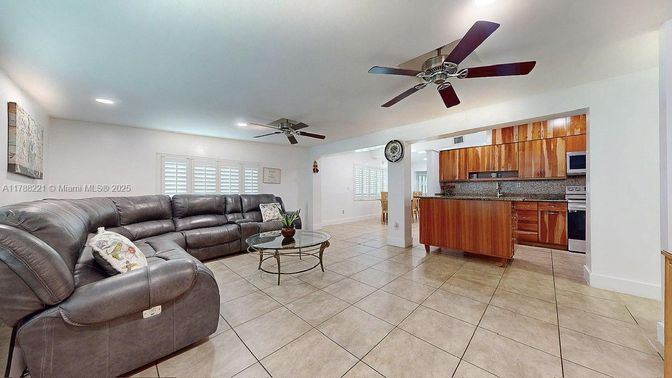 Interior, Kitchen, Living room, Recessed Lighting