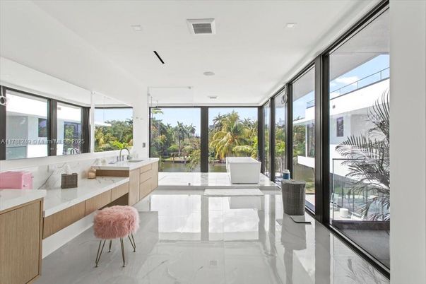 Bathroom, Free Standing Baths, Interior, Marble, Recessed Lighting