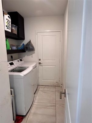 Interior, Washer