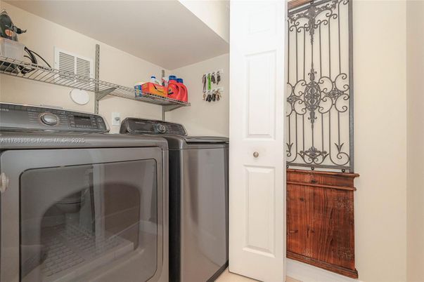 Interior, Utility Closets, Washer