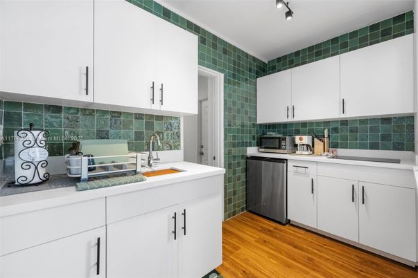 Interior, Kitchen, Wood Texture Flooring